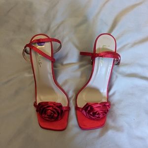 Lulu's Red Rose Size 8 Strappy Heel